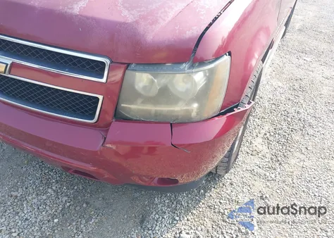 2007 Chevrolet Suburban 1500 Lt из США, поврежденный, VIN 1GNFC16J27J216127